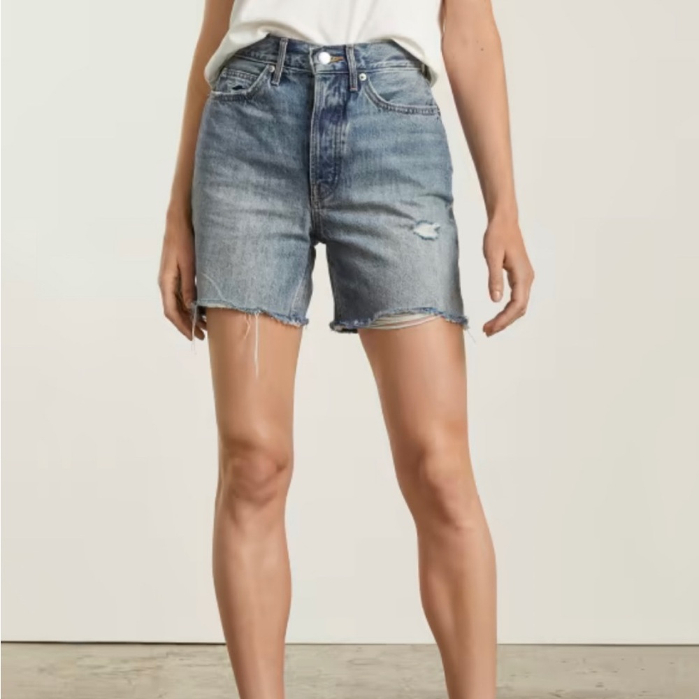 Everlane way high jean short size 26